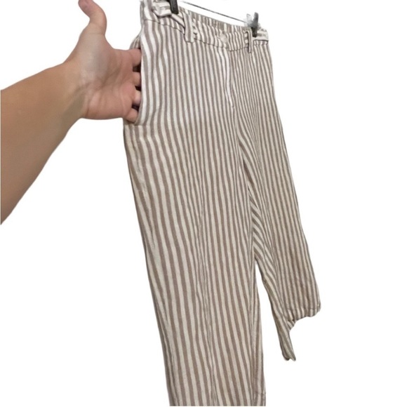 J. Jill Linen Blend High Rise Wide Leg
Cropped Pants 10 Striped Beachy Coastal - Picture 3 of 13